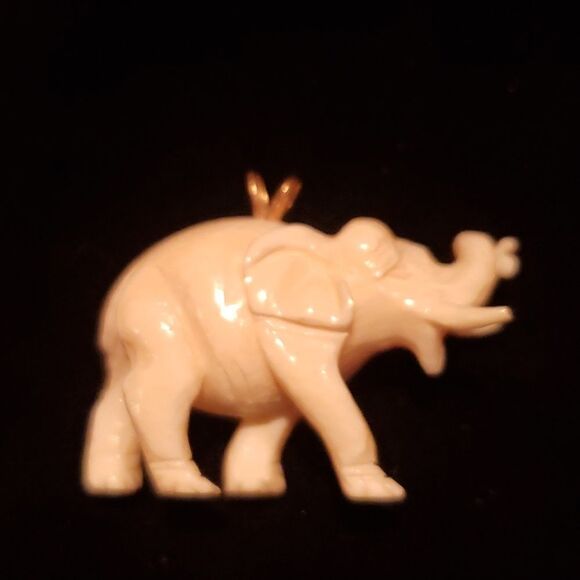 Elephant Necklace, Authentic Bone, NWOT! - Picture 3 of 6